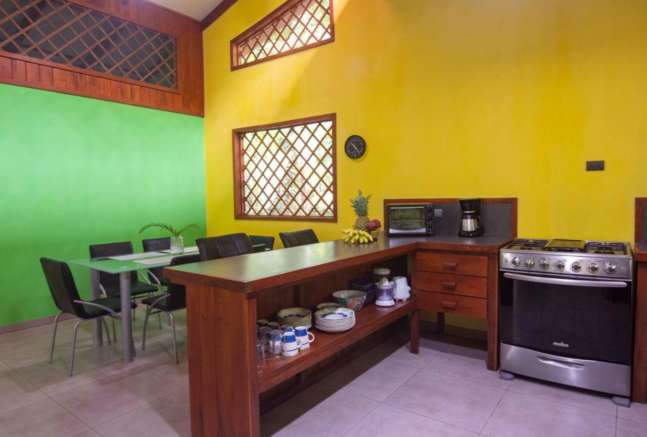Villa Pina Dorada Dependencia Del Hotel Casa Merlin Puerto Viejo de Talamanca Eksteriør bilde