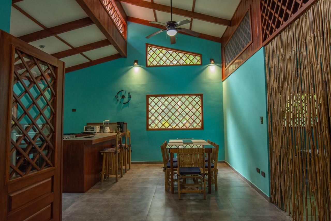 Villa Pina Dorada Dependencia Del Hotel Casa Merlin Puerto Viejo de Talamanca Eksteriør bilde