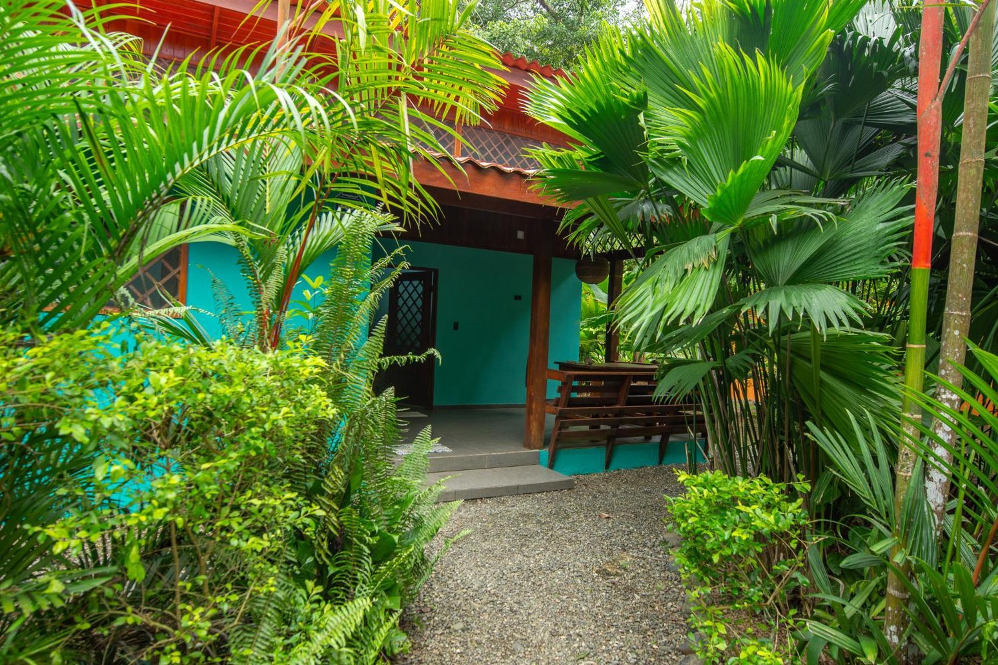 Villa Pina Dorada Dependencia Del Hotel Casa Merlin Puerto Viejo de Talamanca Eksteriør bilde