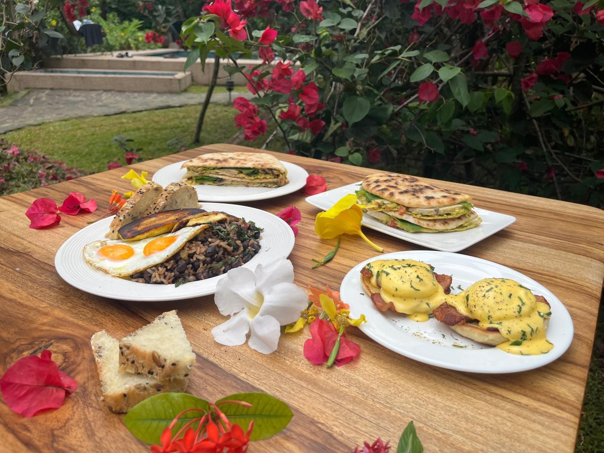 Villa Pina Dorada Dependencia Del Hotel Casa Merlin Puerto Viejo de Talamanca Eksteriør bilde